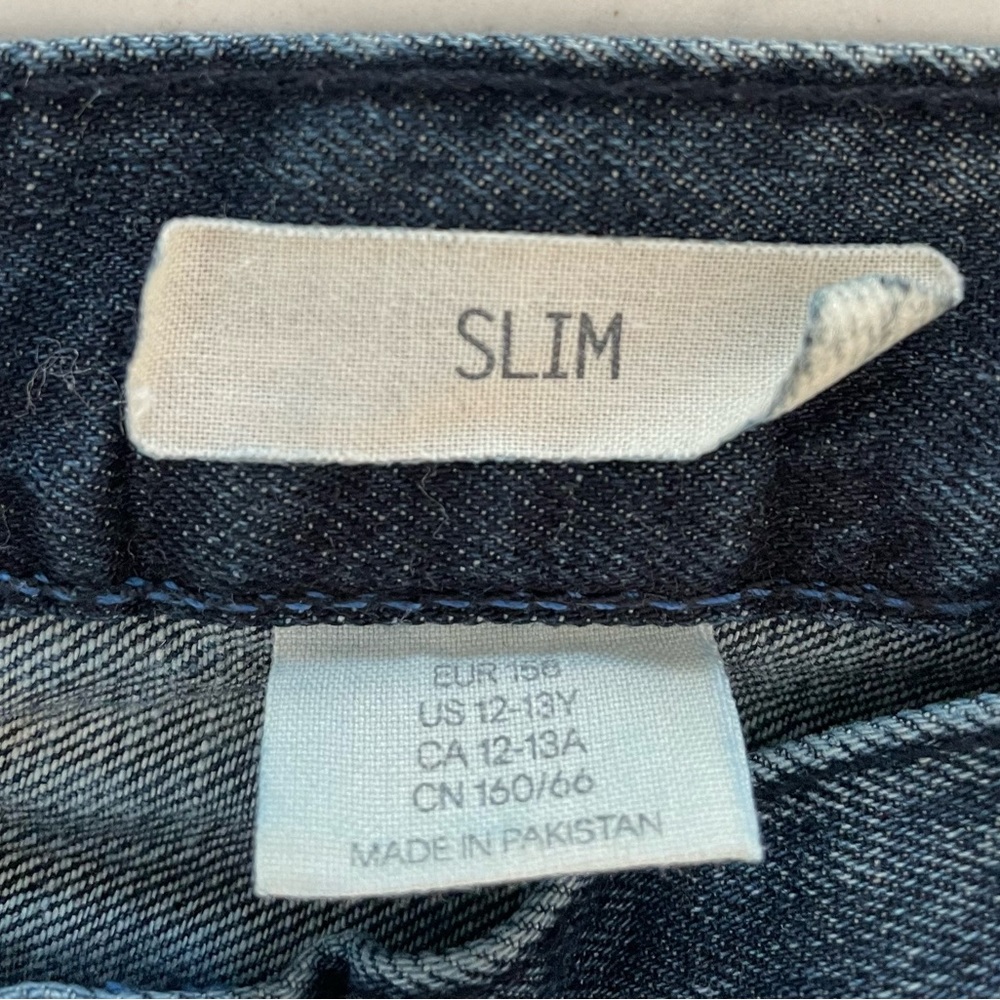 H&M Jeans - Like New - Picture 4 of 4